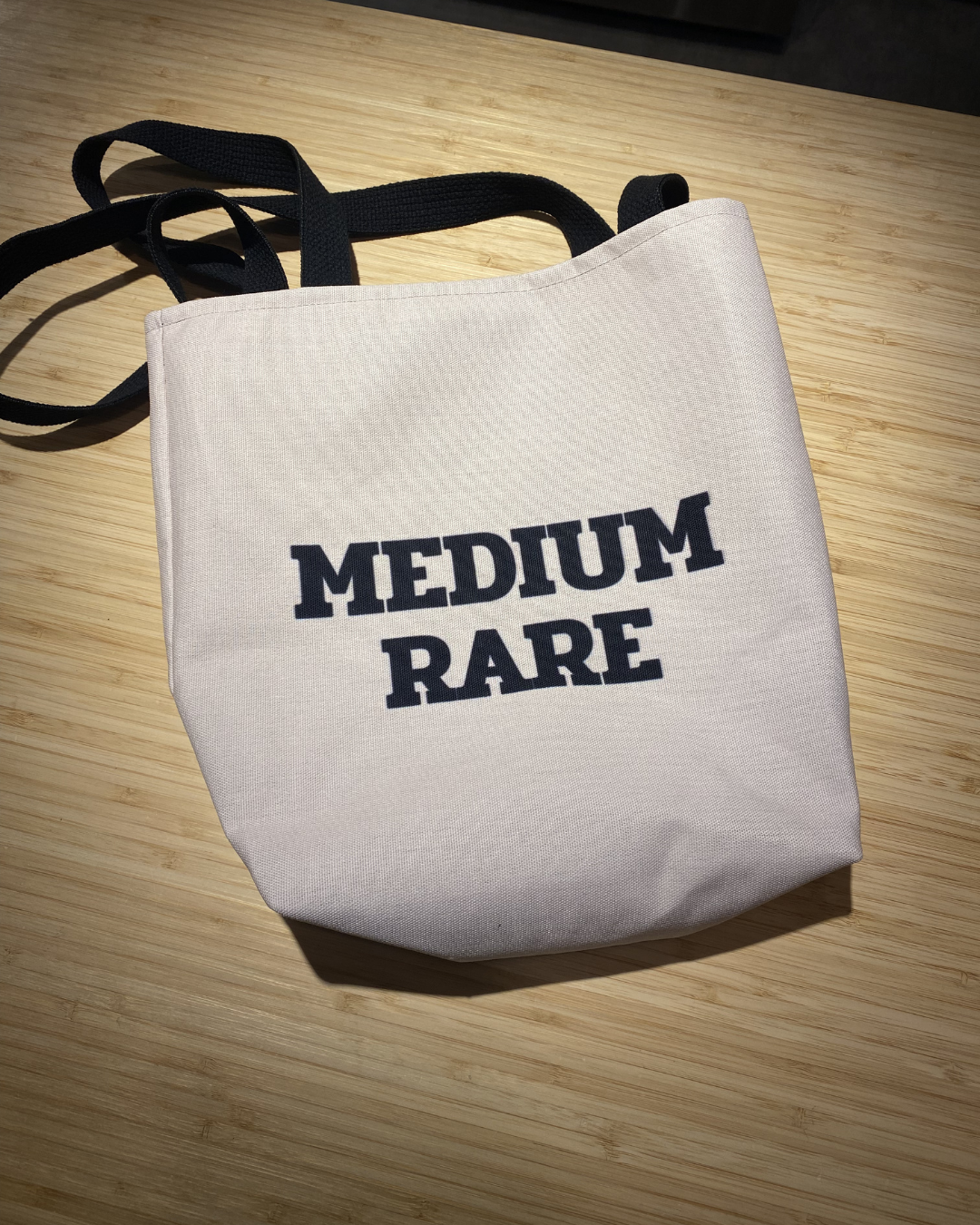 MEDIUM RARE TOTE BAG
